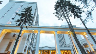 Ессентуки-17 показания: при каких заболеваниях помогает минералка