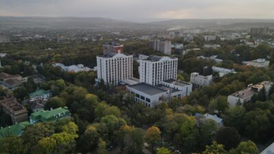 Территория санатория ИСТОЧНИК в Ессентуках